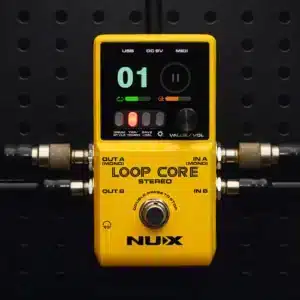 nux loop core pho guitar1