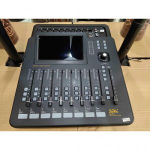 SOUNDKING DM20 Bàn trộn số 20 kênh