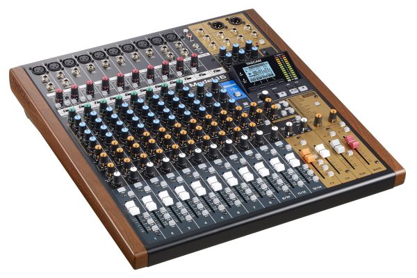 tascam model 16 ban mixer 14