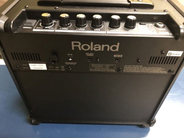 ROLAND CUBE-10GX Loa guitar điện