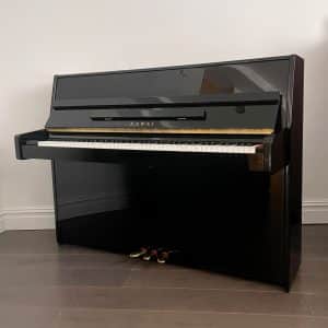 KAWAI K-15E Đàn Piano Cơ Màu Đen