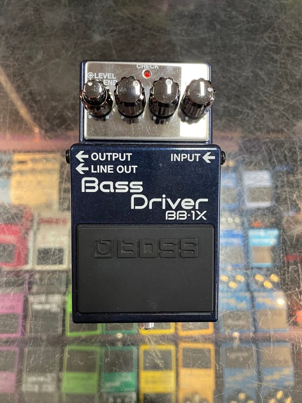 BOSS BB-1X Bàn Đạp Guitar Bass Driver