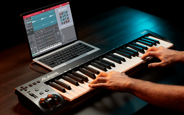 ALESIS Q49 MKII Bàn Phím MIDI Controller 49