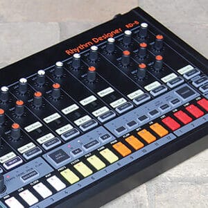 behringer rhythm designer rd 8 trong dien 2