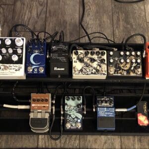 Boss MD-2 pedal distortion tạo âm méo mạnh mẽ boss md2 mega distortion