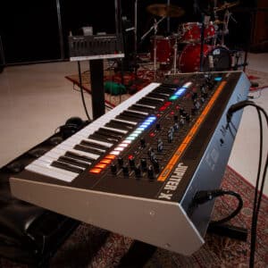 roland jupiter x synthesizer 1