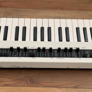 dan synthesizer yamaha reface cs 1