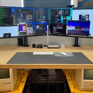 loa kiem am mackie cr8 xbt 2 1