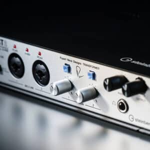 Steinberg UR-RT2 Audio Interface SoundCard steinberg ur rt2 audio interface 1