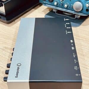 Steinberg UR44 Audio Interface SoundCard steinberg ur44 audio interface