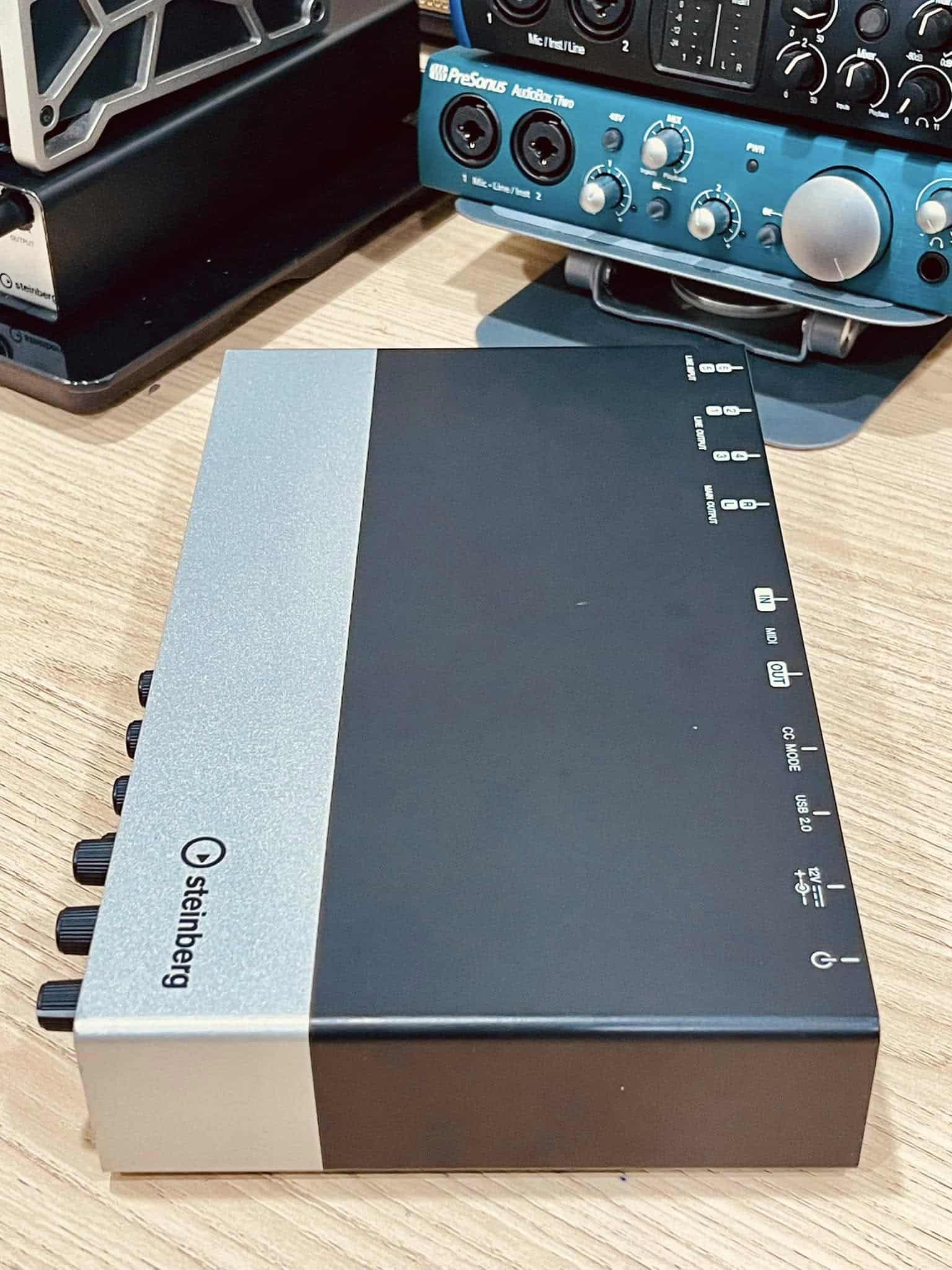 Steinberg UR44 Audio Interface SoundCard steinberg ur44 audio interface