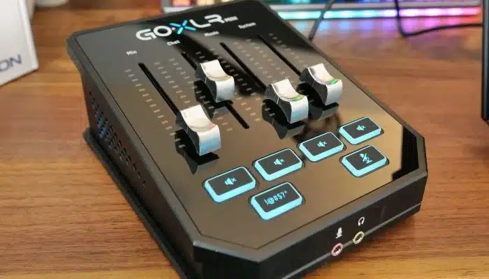 tc helicon goxlr mini usb audio interface tc helicon goxlr mini usb audio interface