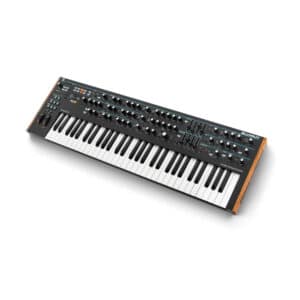 novation summit 1