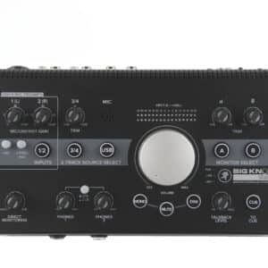 bo chia loa va headphone mackie big knob studio 2