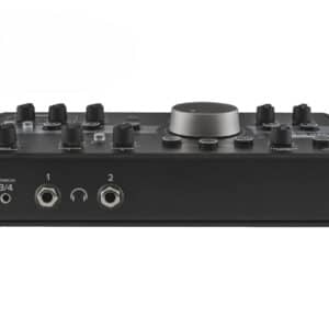 bo chia loa va headphone mackie big knob studio 4