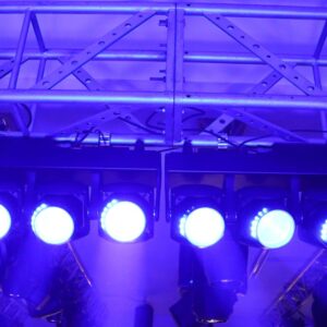 Đèn LED Moving Bar Mitek & HBK TORNADO 5 x 120W den led moving bar mitek hbk tornado 5 x 120w2